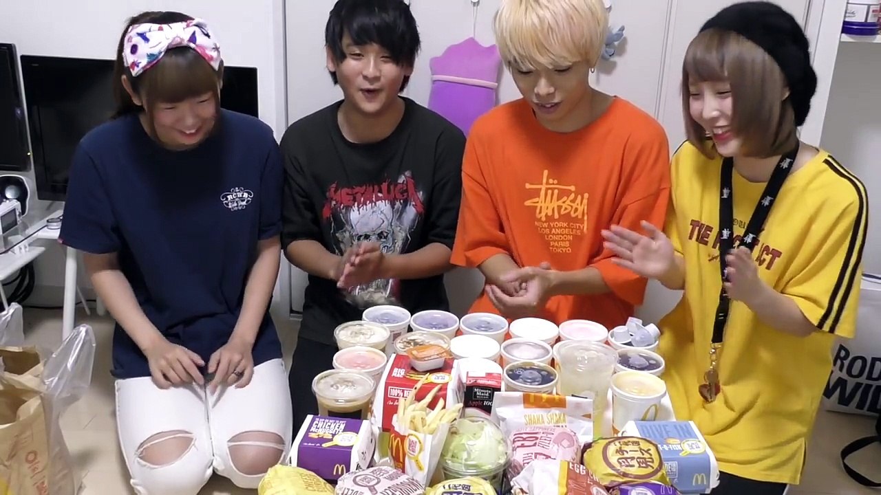 【大食い】カップルでマクドナルド全種類食べてみた【ふくれな】【M君】