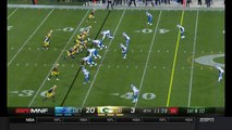 Brett Hundley darts pass over middle for his longest completion yet in 2017