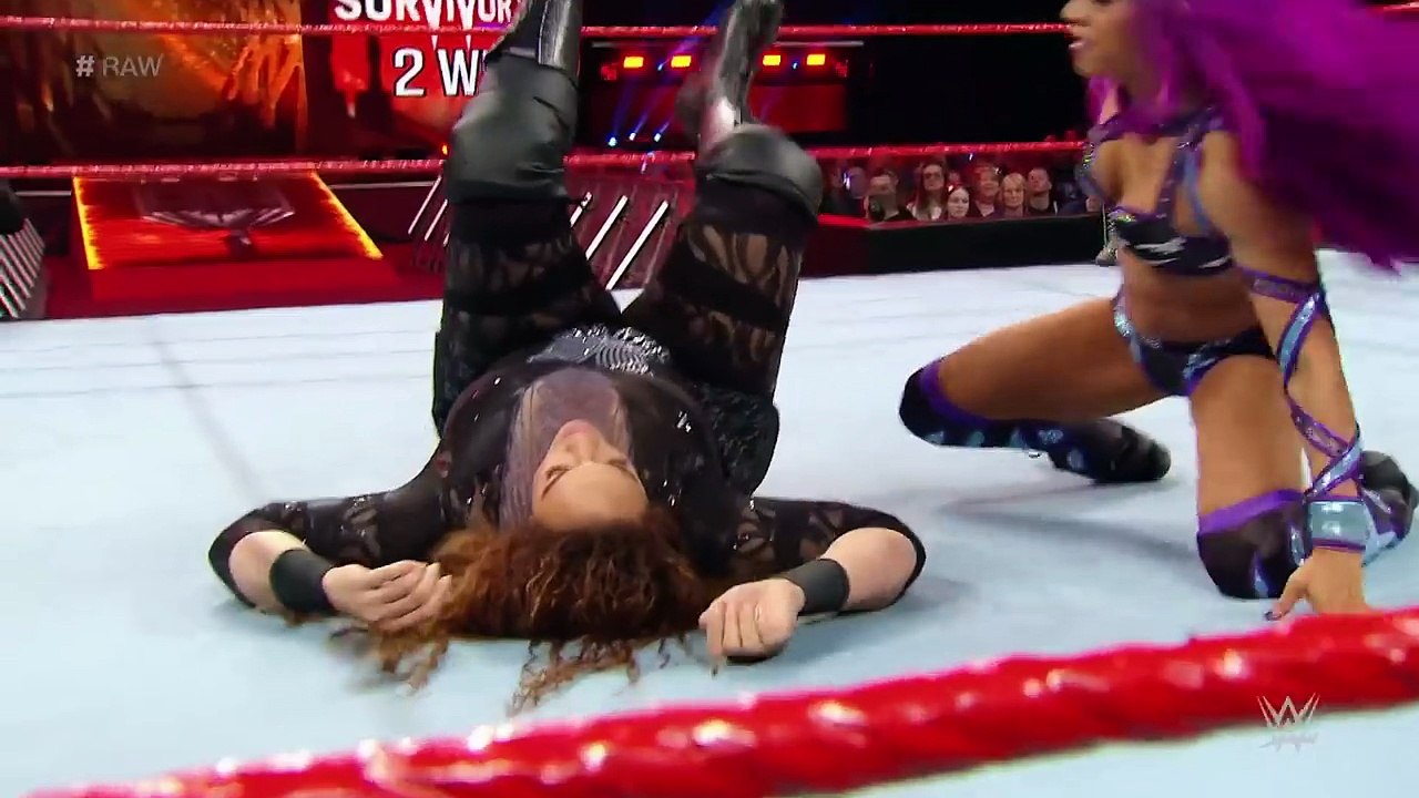 Sasha Banks & Bayley vs. Alicia Fox & Nia Jax- Raw, Nov. 6, 2017 -