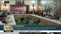 Venezuela: presidente Maduro recibe a Maradona en Caracas