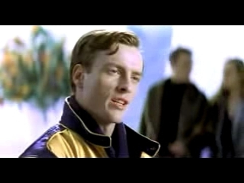Die Another Day (Theatrical Trailer)