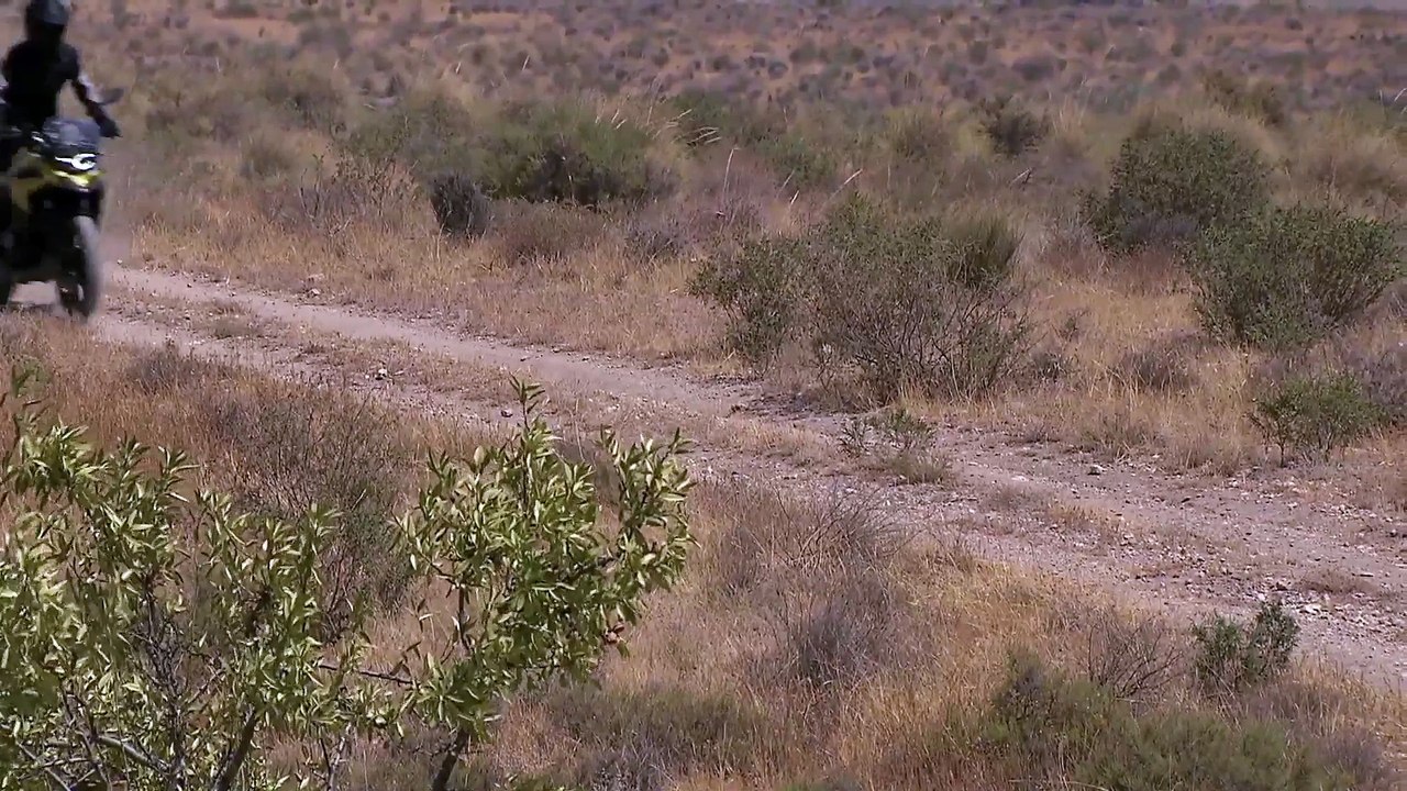 The new BMW F 750 GS Off-road Riding Video