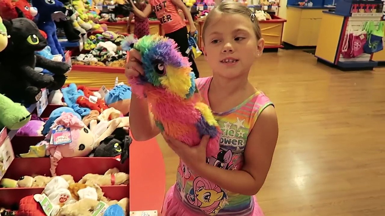 BUILD A BEAR | MONSTER MIXTER, YODA, PETES DRAGON & GHOSTBUSTERS BEARS!