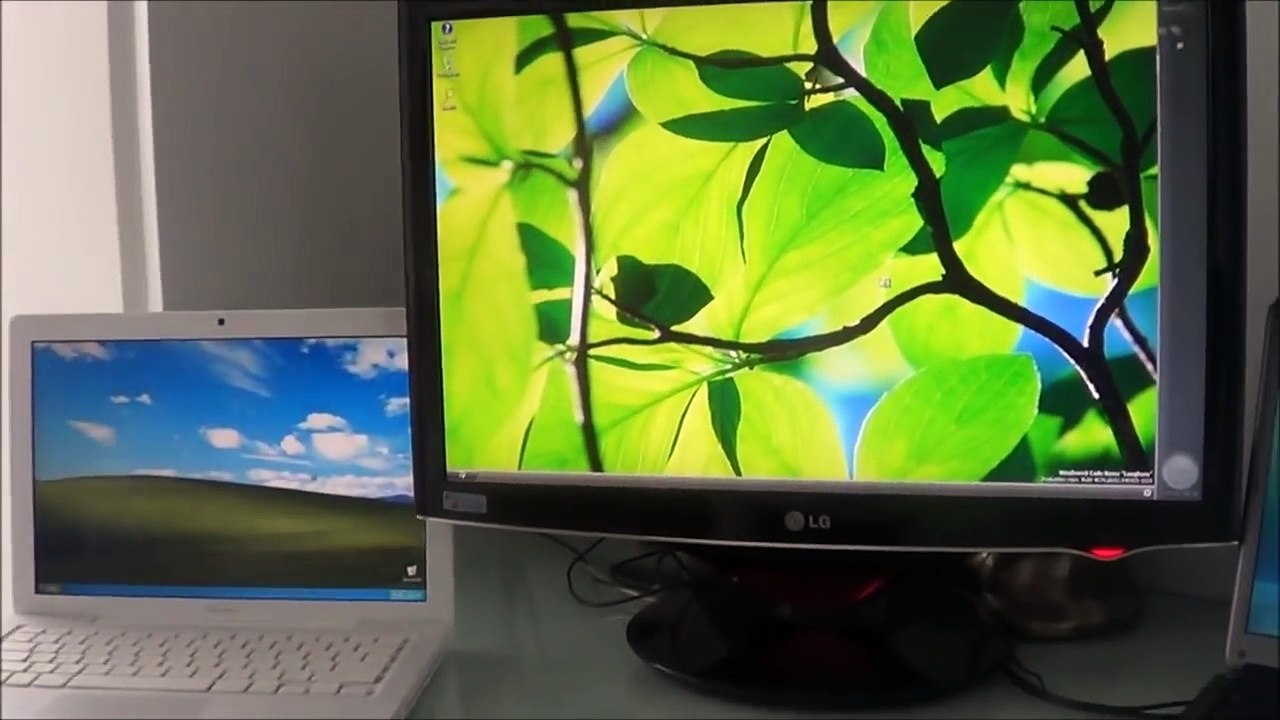 Mum tries out Windows Longhorn Build 4074 (2004)