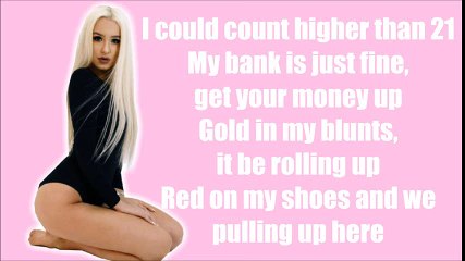 Tana Mongeau - HEFNER {LYRICS}