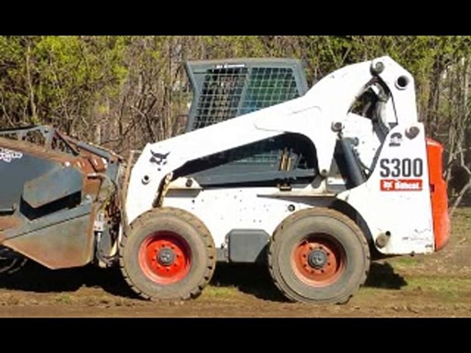 BOBCAT S300 SKID STEER LOADER Service Repair Manual S/N 531211001 & Above