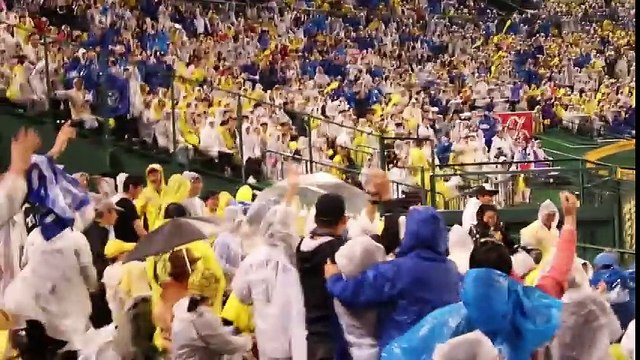 乙坂3ラン飛んできた！！CS勝ち抜くぞ！！横浜DeNAベイスターズ