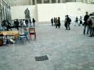 Sorbonne 16 nov 07 au matin vers 9h Part 3