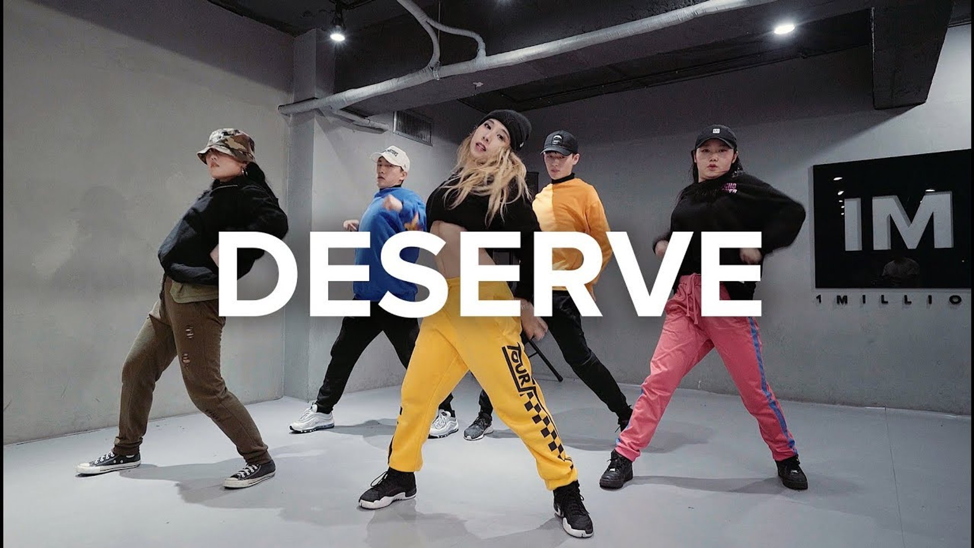 ⁣Deserve - Kris Wu ft. Travis Scott / Isabelle Choreography