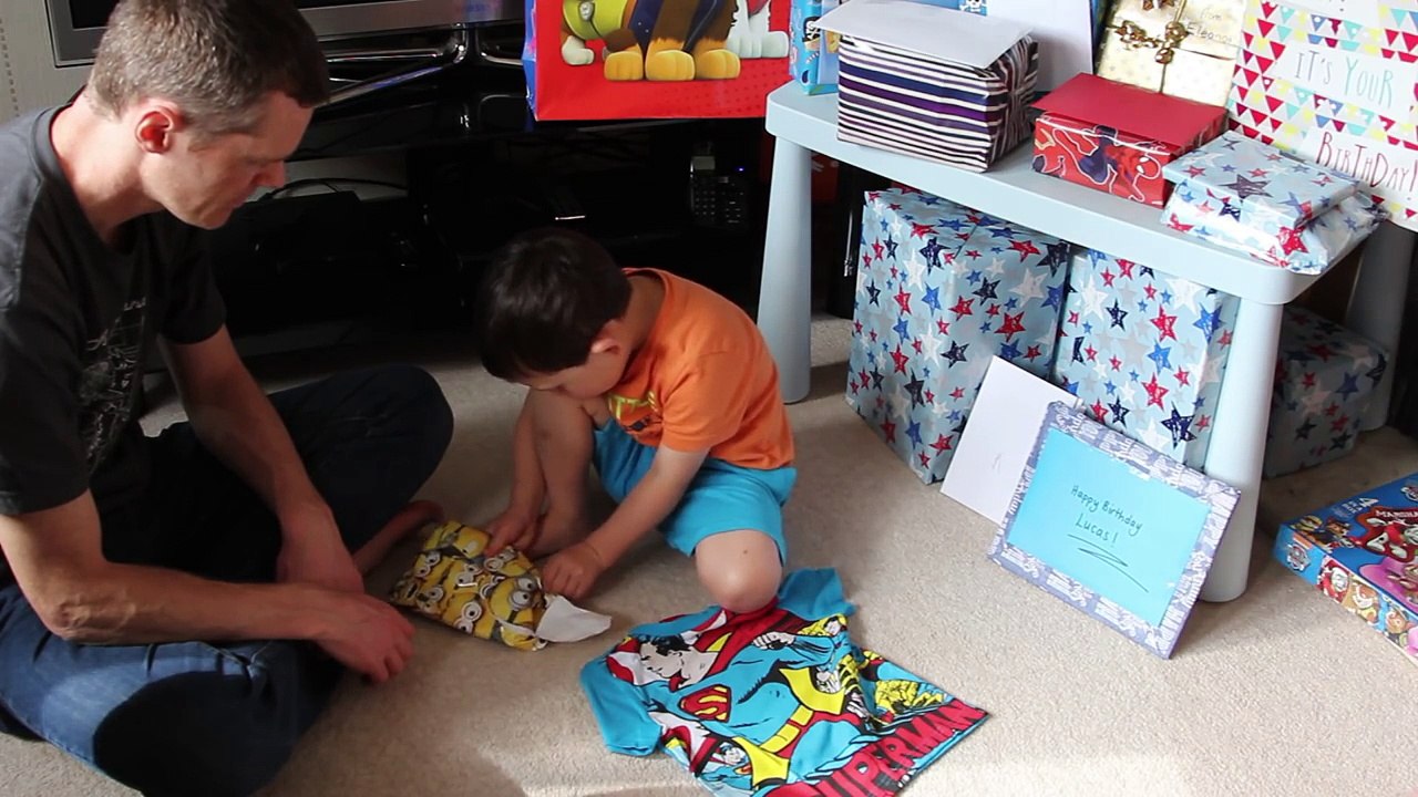 OPENING BIRTHDAY PRESENTS! Lucas 3rd Birthday! Boy presents!