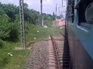 MGS WAP-4 from MPS to a dead hault at Kulti Station in Asansol-Dhanbad Section.3gp