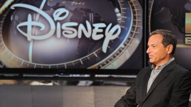 Reporters Boycott Disney Movies Following L.A. Times Barring | THR News