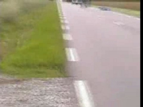 MOTO R1 CRASH