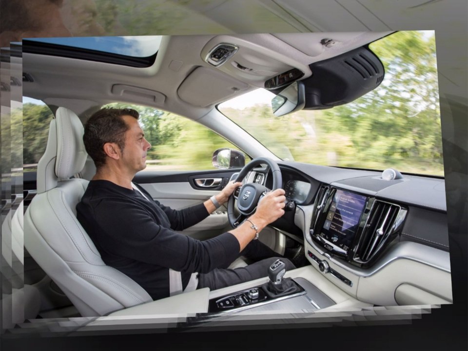 Franck Lagorce au volant du Volvo XC60 (diaporama vidéo)
