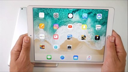 2017 iPad 9.7 vs iPad Pro 10.5!