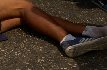 Un joven fue impactado por un automóvil quedando herido