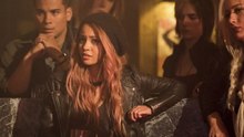 WATCH (Online) "Riverdale Season 2 Episode 5 : Chapter Eighteen: When a Stranger Calls - Full Episodes S02E05