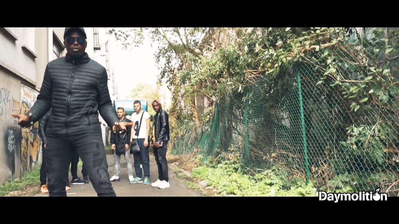 Azeu Le C - Sasuke Uchiha