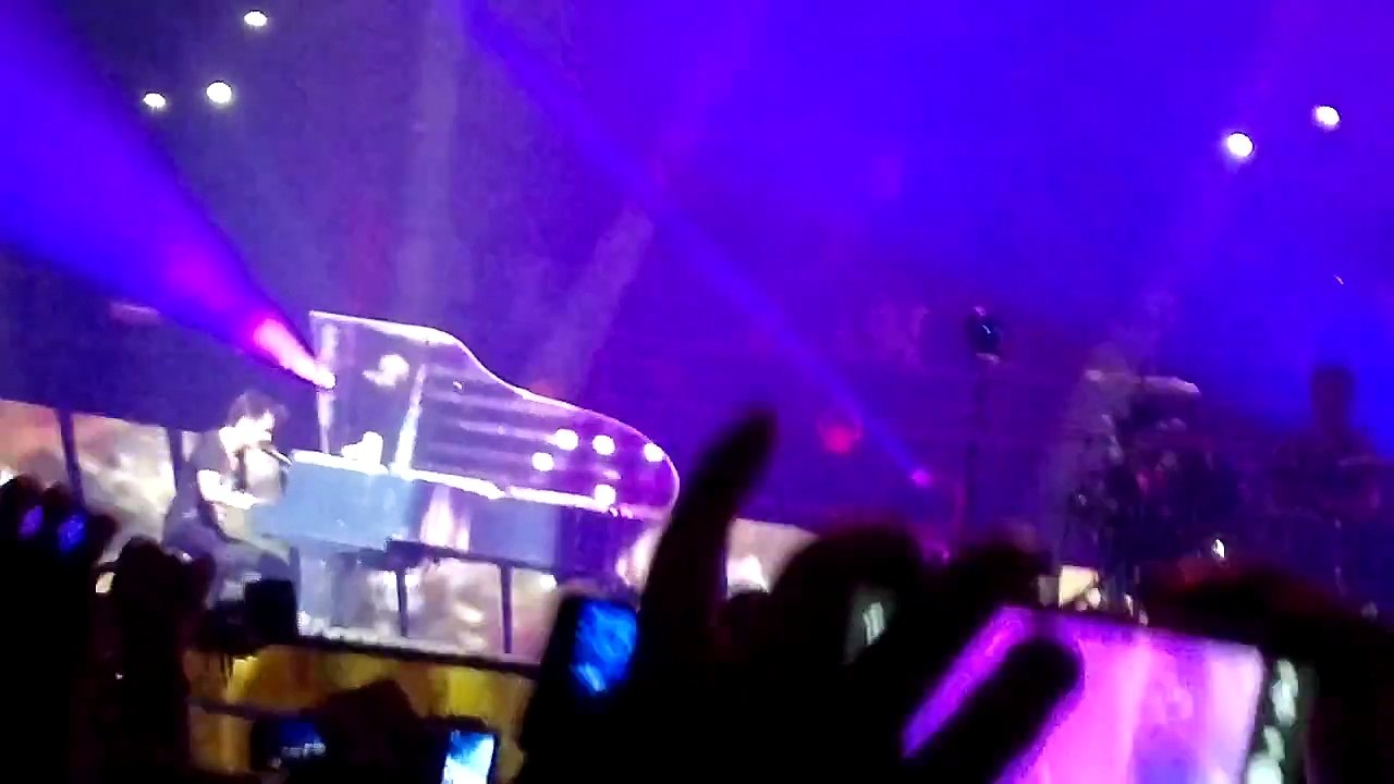 Muse - Monty Jam + Feeling Good, Palacio de los Deportes, Mexico City, Mexico  10/18/2013