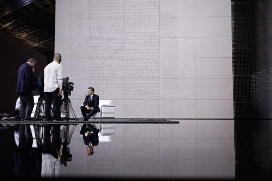 Interview du Président de la République, Emmanuel Macron, lors de l'inauguration du Louvre Abu Dhabi, Émirats arabes unies