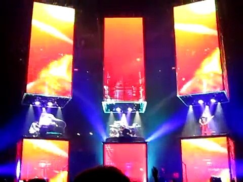 Muse - Feeling Good, Brisbane Entertainment Centre, Brisbane, QL, Australia 12/5/2010