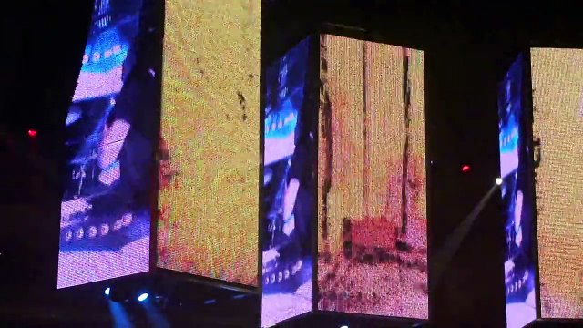 Muse - United States of Eurasia + Feeling Good, Oracle Center, Oakland, CA, USA 4/14/2010