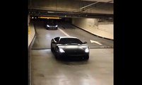 Le parking est gratuit pour le conducteur de cette Lamborghini.