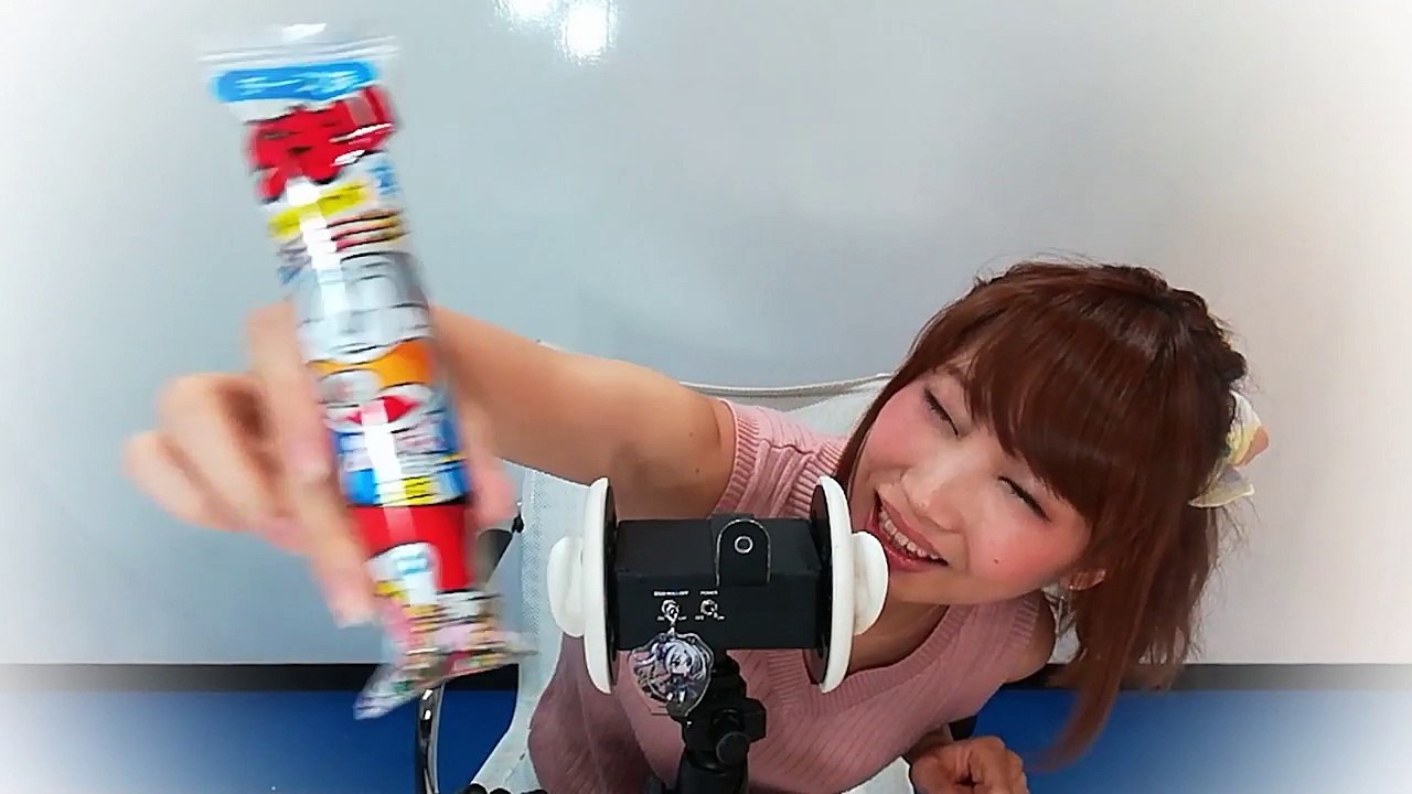 【ASMR】お菓子 、うまい棒の咀嚼音、目隠しで何の味か当てられるか挑戦！【japanese snack eating】【あゆみぃな】