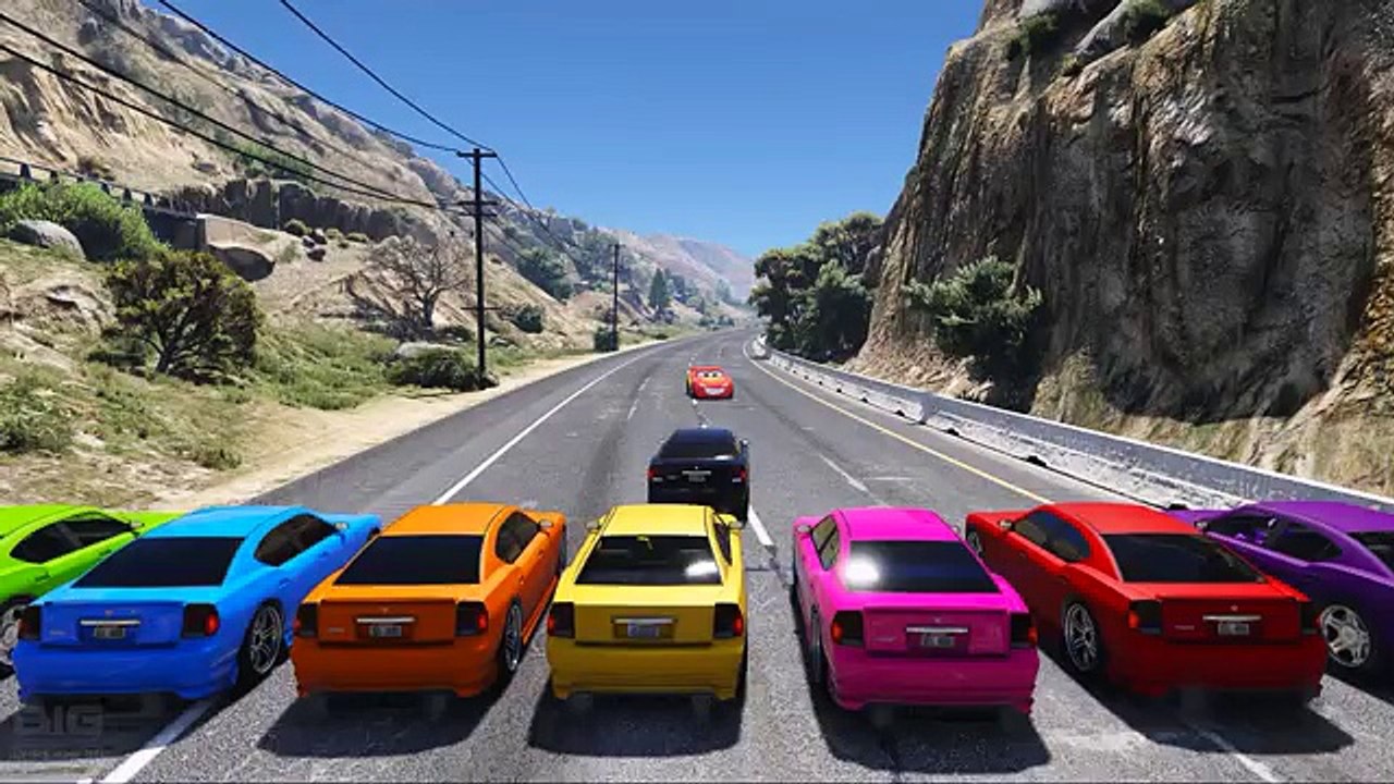 Crazy McQueen run Police Spiderman Hulk save Lightning McQueen in Superheroes Spiderman Cartoon