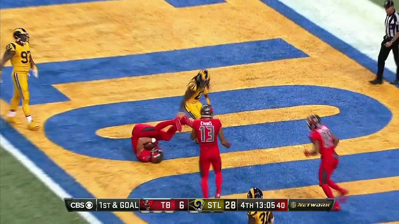 2015 - Buccaneers Jameis Winston hits Luke Stocker for 4-yard TD