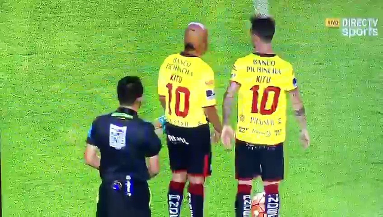 Puntapié inicial Clásico en el Monumental