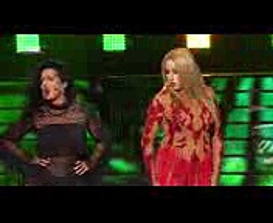 La Terremoto de Alcorcón y Silvia Abril imitan a Shakira y Rihanna - Tu Cara Me Suena