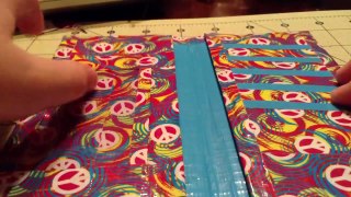 How to Make a Mini Duct Tape Womens Wallet! (with a coin pouch)
