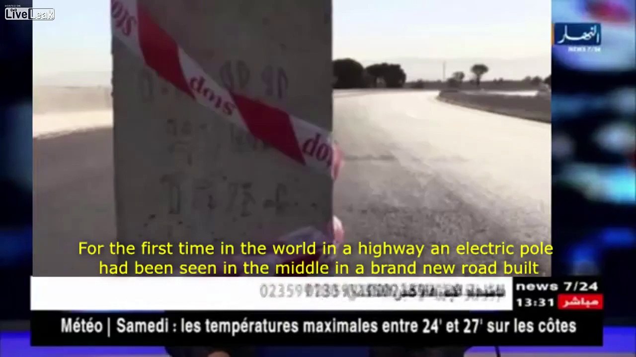 Only in Algeria - Electric pole in the middle of the Highway