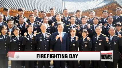 PM Lee delivers words of encouragement to firefighters