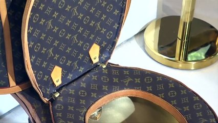 بالفيديو.. أغلى كرسي حمام.. لن تصدق سعره