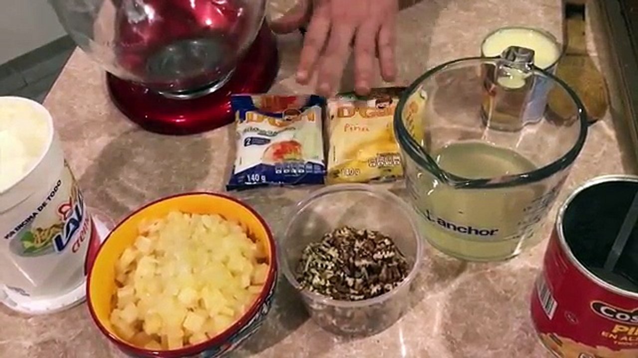 Gelatina de Piña con crema deliciosa