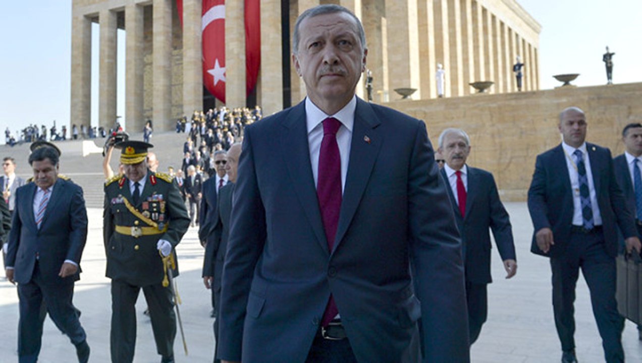 Erdoğan'dan Dikkat Çeken 10 Kasım Mesajı: Kahraman Asker, Saygın Lider