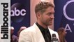 Brett Young Says "The Last 18 Months Have Been Surreal" | CMA Awards 2017