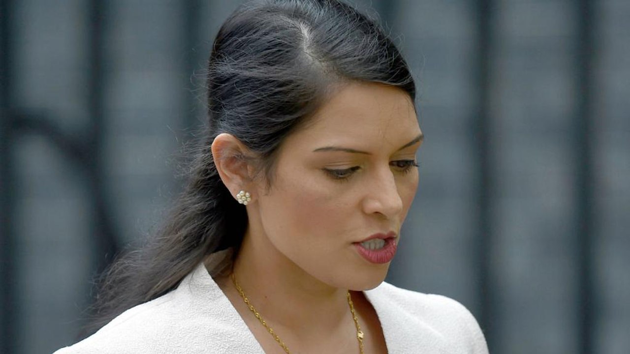 UK aid minister quits