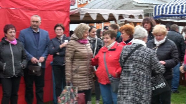 DNI POĽSKEJ KULTÚRY V TURZOVKE FS MAKOVANKA - PRANIE NA POTOKU