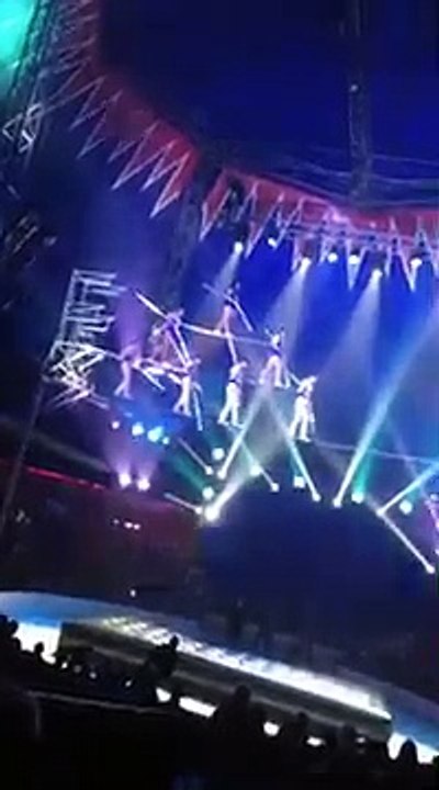 5 acrobates funambules chutent lourdement en plein numéro de cirque à Dunkerque