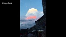 Fire-coloured cloud appears in eastern China