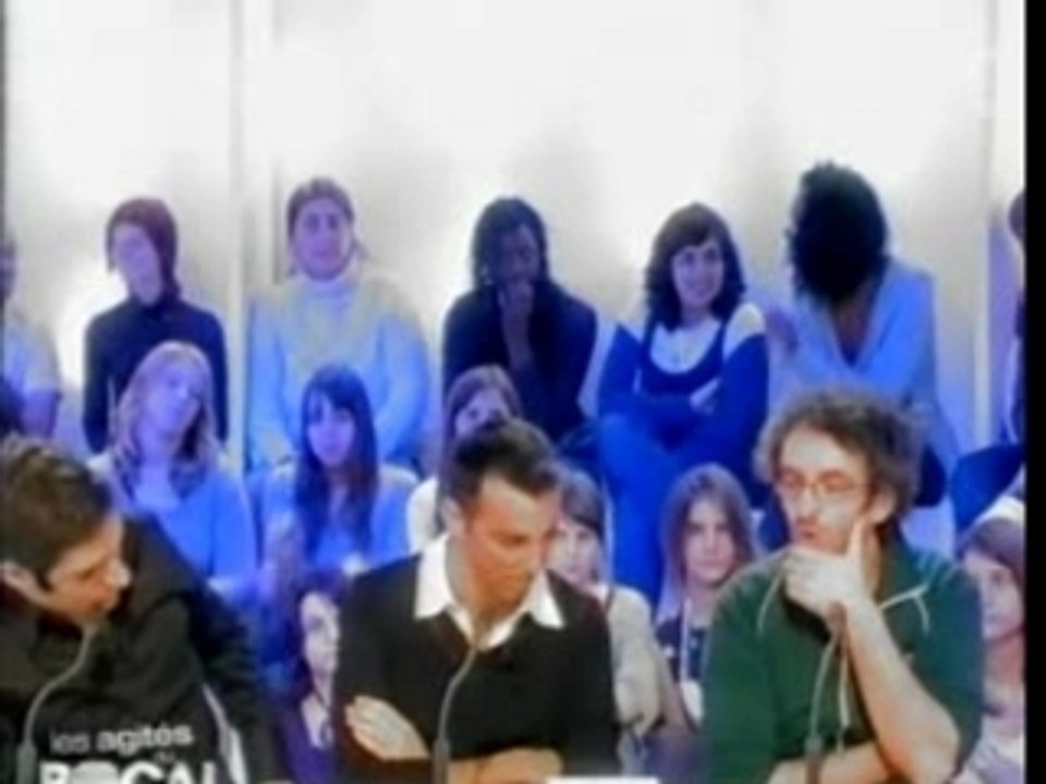 Samantha et chantal dans les agités du bocal