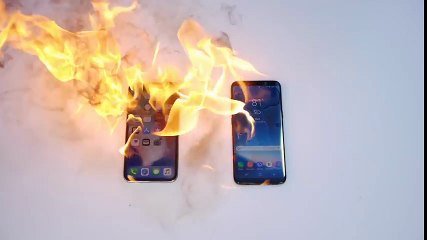 iPhone X vs Samsung Galaxy S8 Fire Burn Test! - What Will Happen