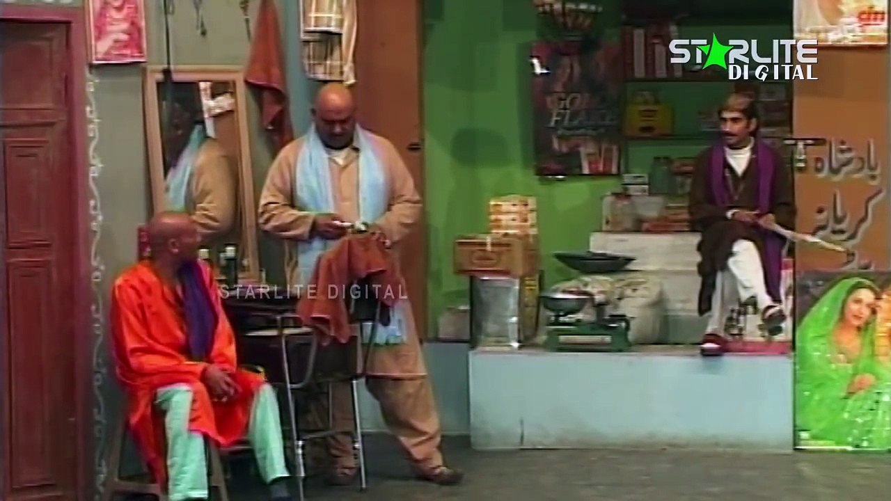 Akram Uddas and Sakhawat Naz New Pakistani Stage Drama  Kali Chader  Full Comedy Clip