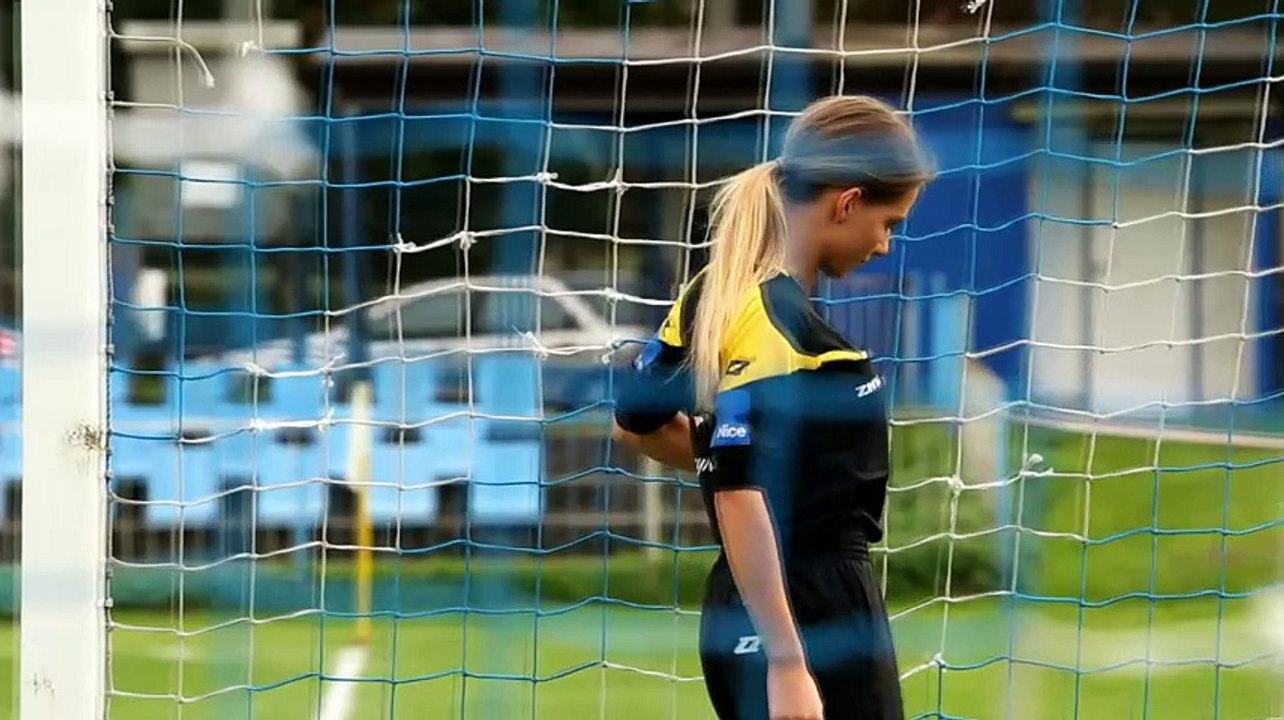 Karolina Bojar - Beautiful Female Footbal Referee from Poland