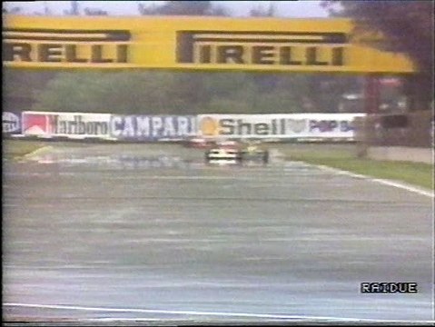 Gran Premio del Messico 1988: Incidente fra Caffi ed Arnoux