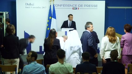 Le président Macron annonce la vente de deux corvettes aux EAU