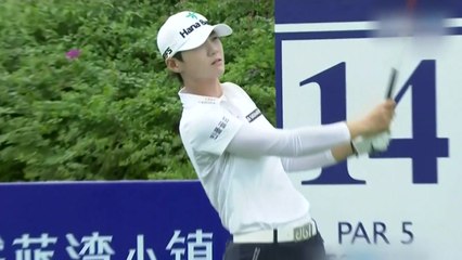 박성현, 세계1위 데뷔전 무난한 출발...전관왕 가시권 / YTN